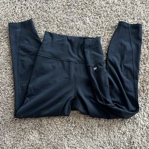 Black fabletics leggings